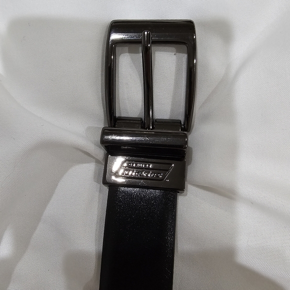 Boys Reversible Dickies Belt size Small 22-24 - Picture 4 of 5